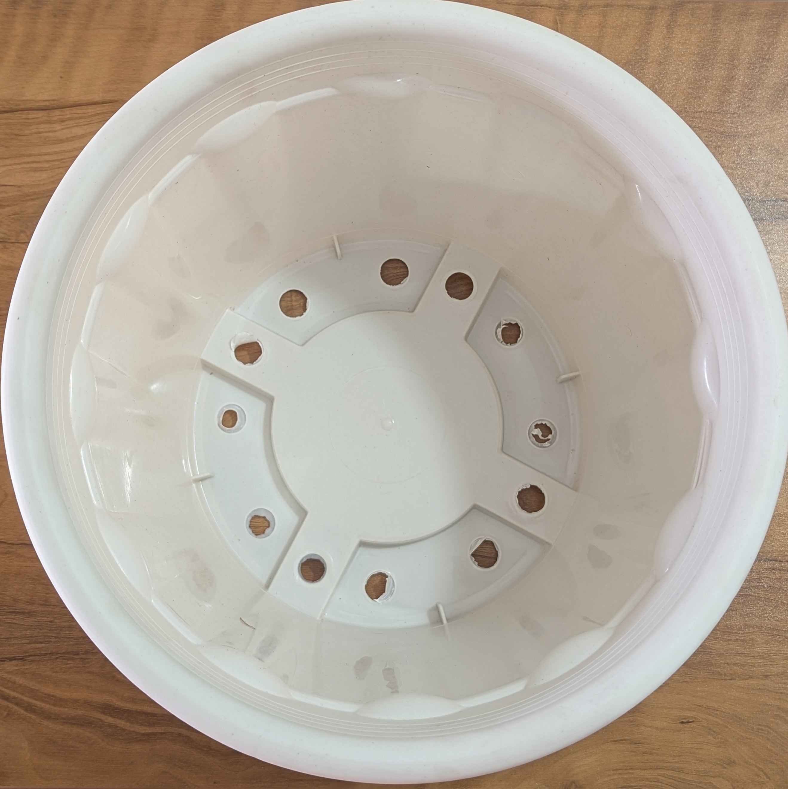 Pro Nursery Pot UV Resistant "White"
