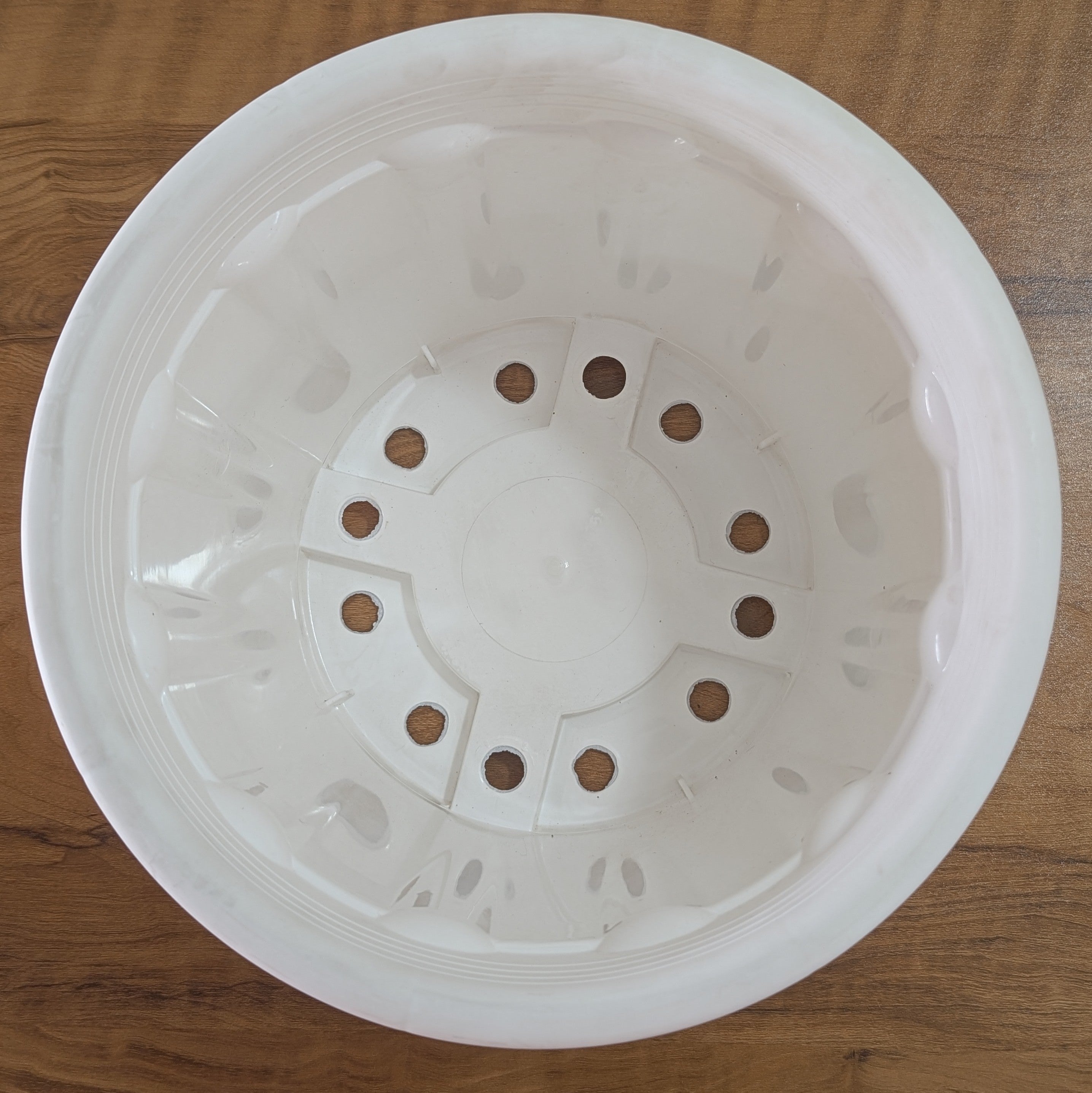 Pro Nursery Pot UV Resistant "White"