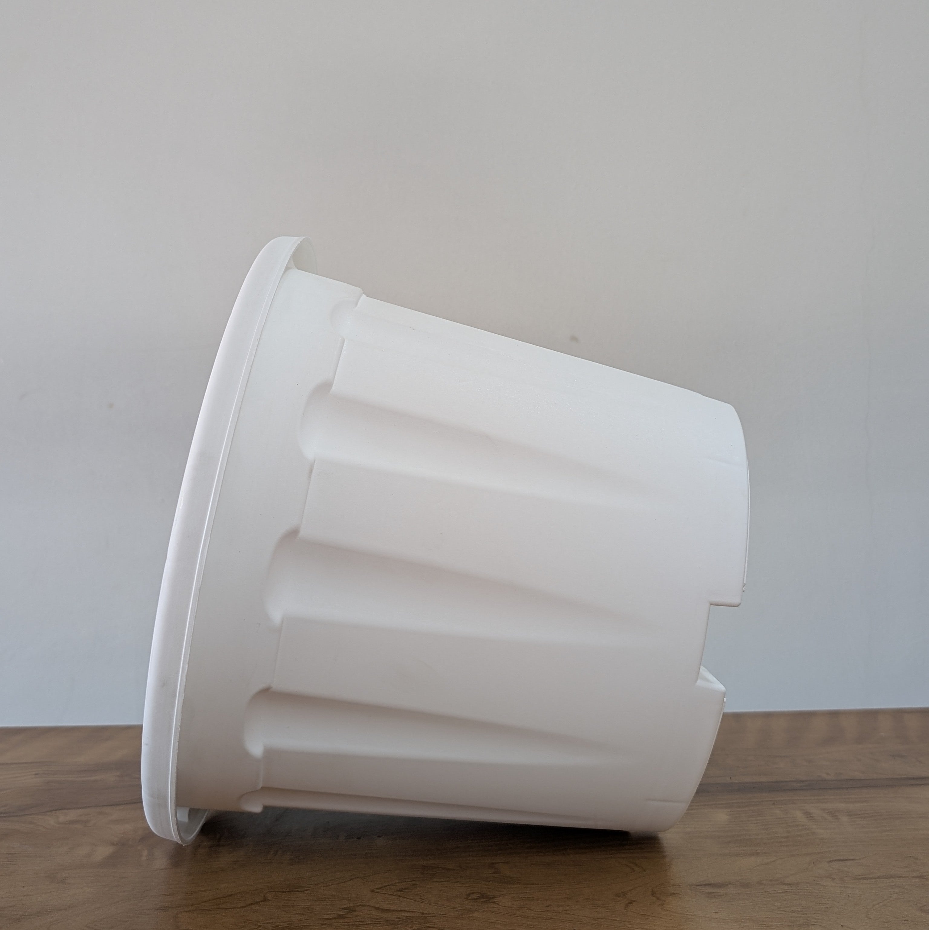 Pro Nursery Pot UV Resistant "White"