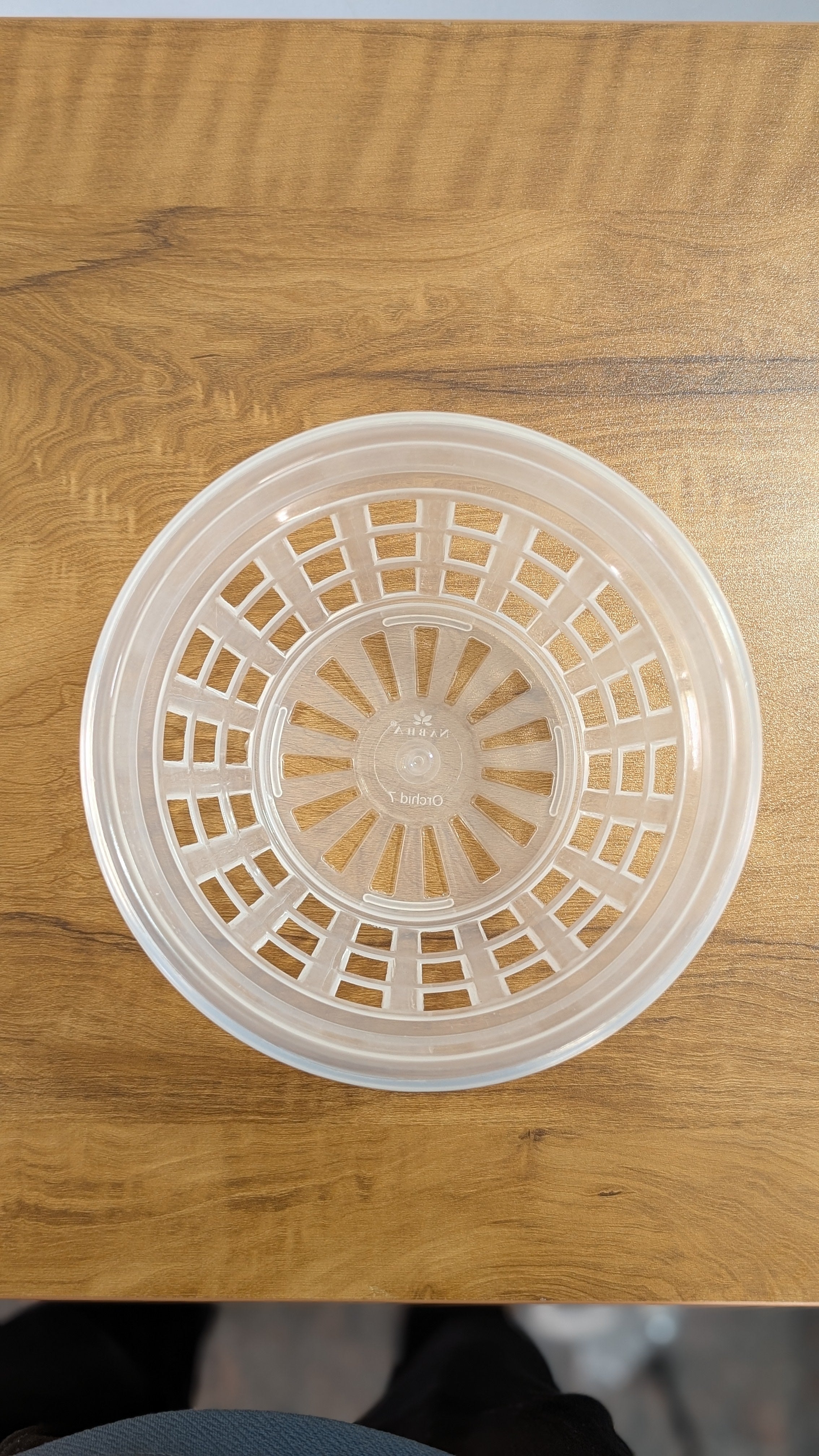 Clear Transparent Nursery Pots For Growing ,Repotting , Water And Root Monitoring
